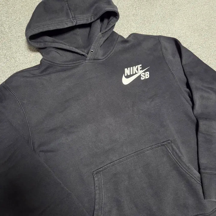 [BUNJANG] Nike SB Hoodie Black M-L / Nike SB 후드 티셔츠 M-L(95-100)
