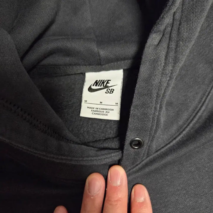 [BUNJANG] Nike SB Hoodie Black M-L / Nike SB 후드 티셔츠 M-L(95-100)
