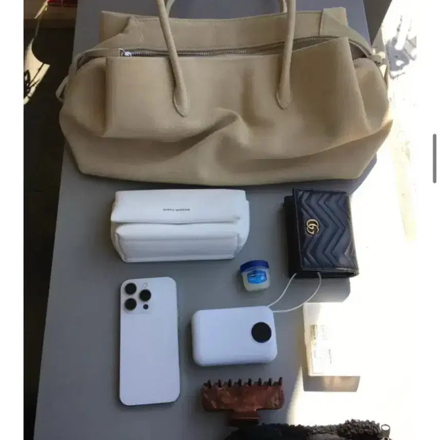[BUNJANG] About Mood Latte Bag Suede Beige / 어바웃무드 라떼백