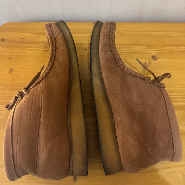 [BUNJANG] Supreme Clarks Wallabee Crocodile / Supreme x clarks wallabee crocodile