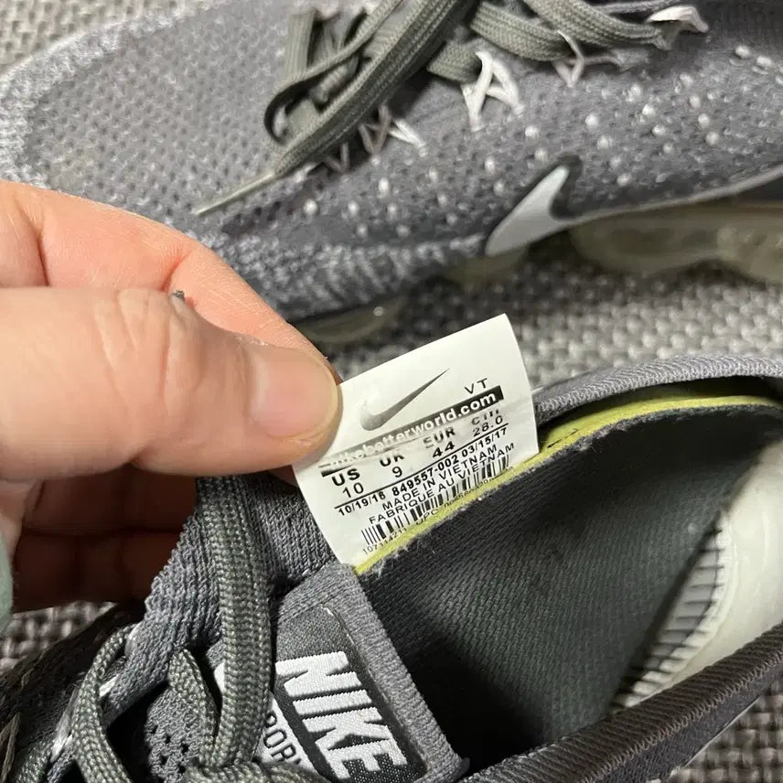 [BUNJANG] Nike Air VaporMax Flyknit Gray Sneakers / 나이키 에어 베이퍼맥스 플라이니트 그레이 280