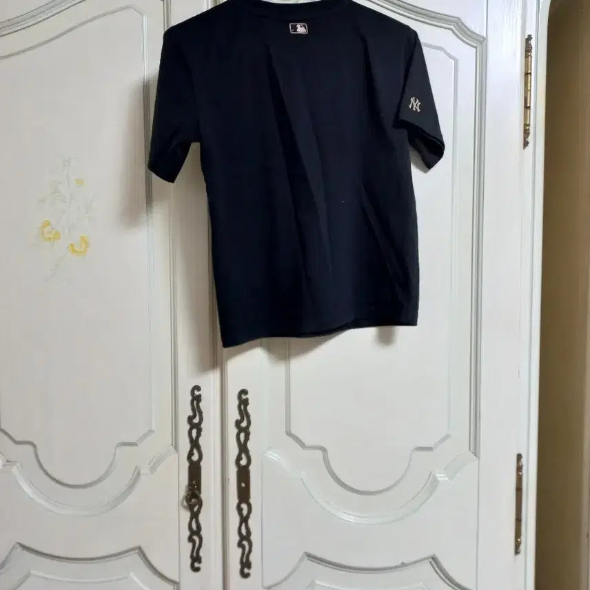 [BUNJANG] MLB Kids Mega Bear T-shirt (145) / MLB 키즈 메가베어 티셔츠(145)