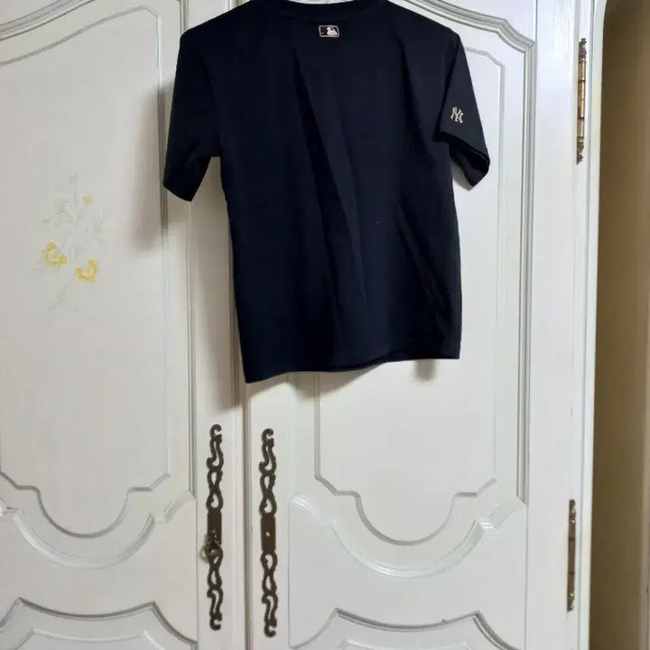 [BUNJANG] MLB Kids Mega Bear T-shirt (145) / MLB 키즈 메가베어 티셔츠(145)