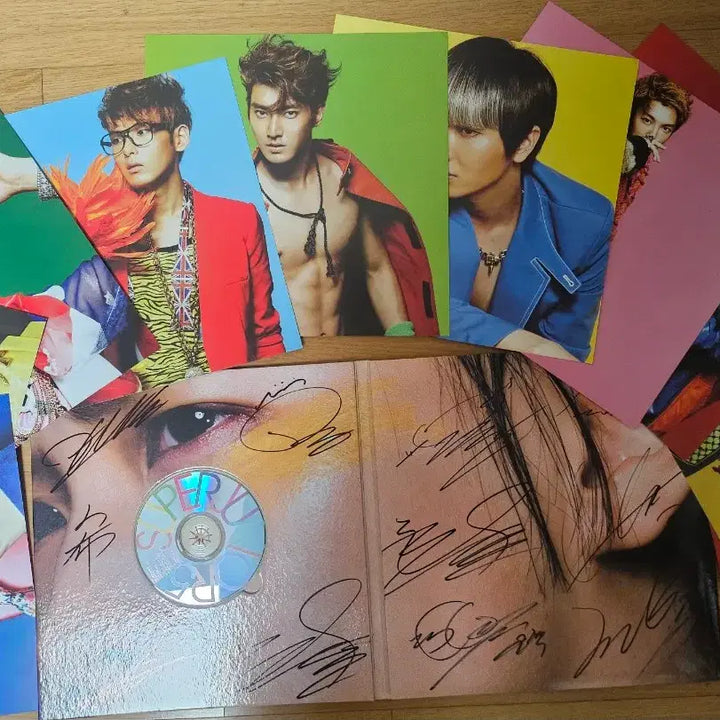 [BUNJANG] Super Junior 5th Album Mr. Simple Autographed Limited Edition Large Album / [비매/새상품/레어/한정판] 슈퍼주니어 5집 Mr. Simple 친필 싸