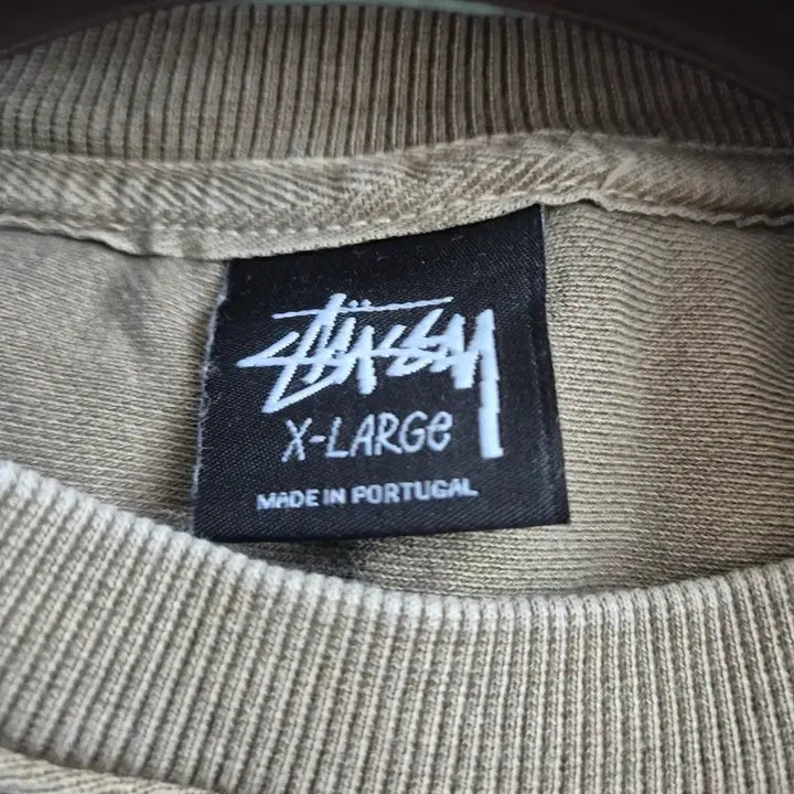 [BUNJANG] Stussy 8 Ball Sweatshirt Khaki / (정품)스투시 8볼 맨투맨 티셔츠 !새상품급!