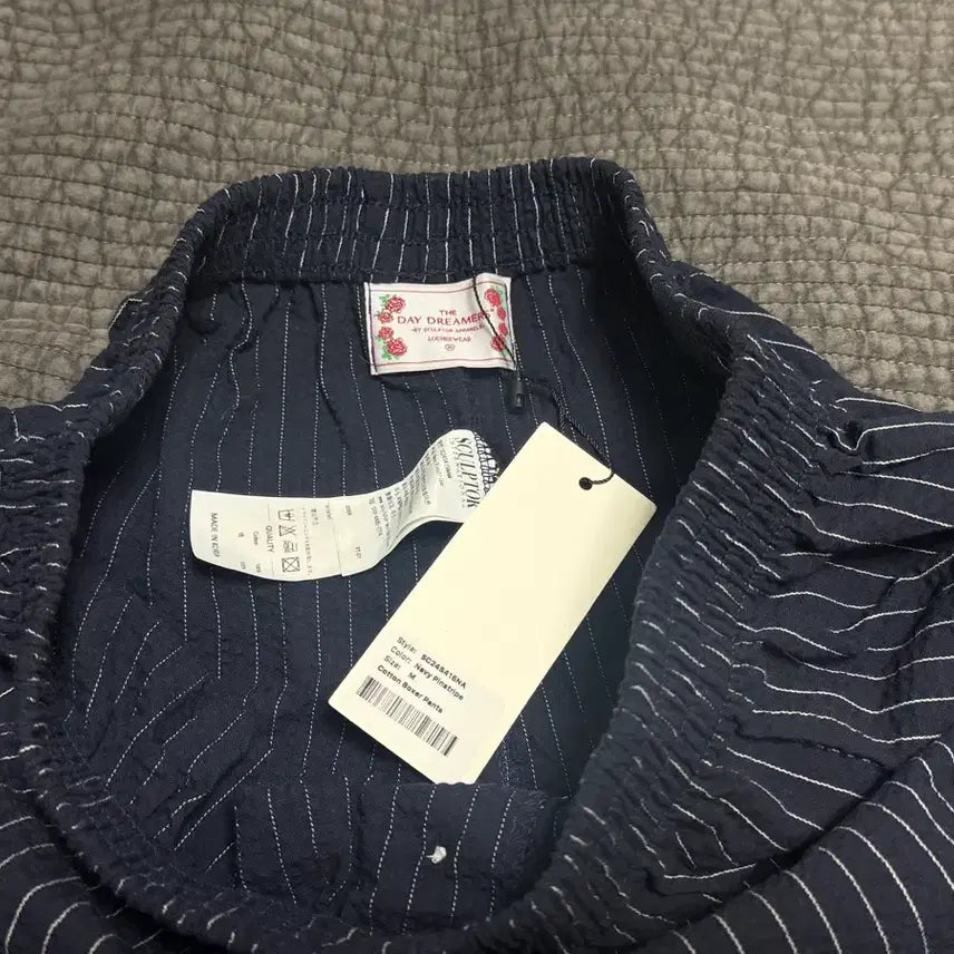 [BUNJANG] Sculptor Cotton Boxer Pants Navy Pinstripe / 스컬프터 Cotton Boxer Pants Navy Pinstripe