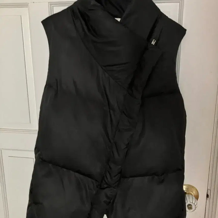 [BUNJANG] DKNY Padded Vest / DKNY패딩조끼
