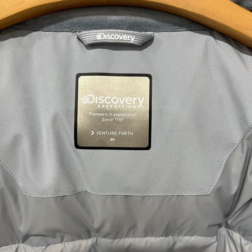 [BUNJANG] Discovery Duck Down Padded Jacket / [Discovery] 디스커버리 오리털 패딩