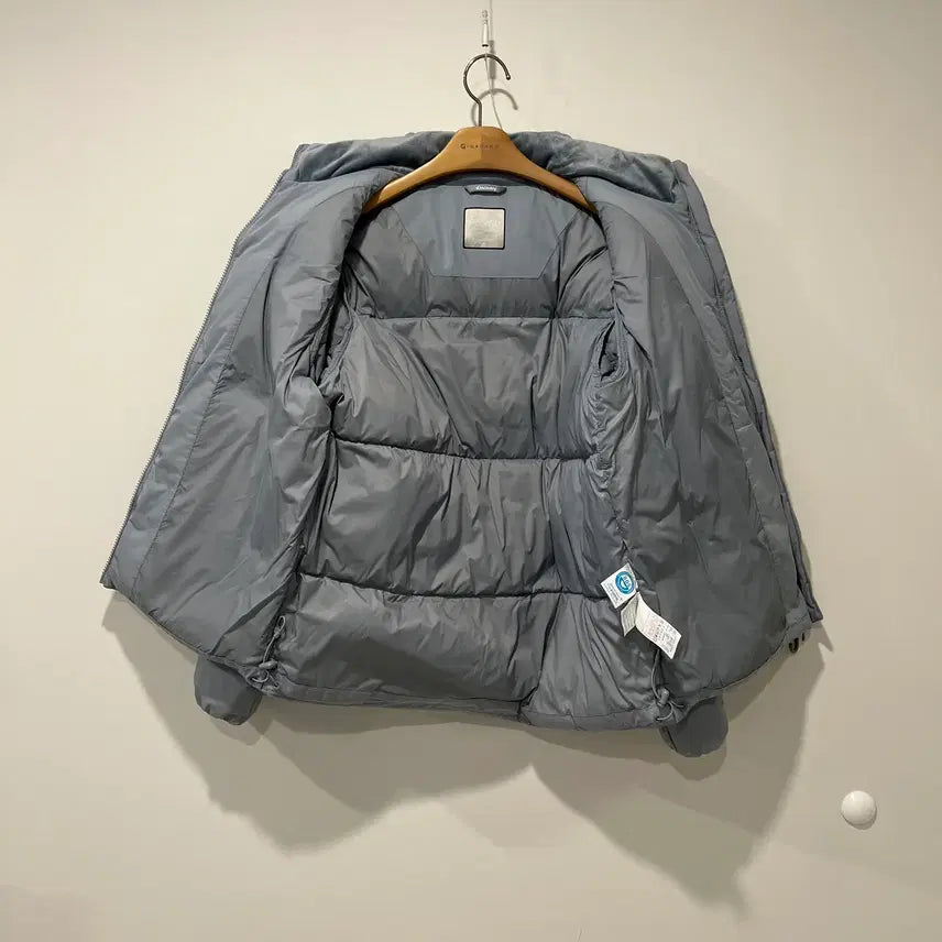 [BUNJANG] Discovery Duck Down Padded Jacket / [Discovery] 디스커버리 오리털 패딩