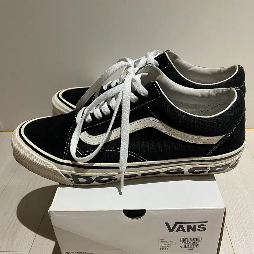 [BUNJANG] Vans Vault x CDG OG Old Skool LX Sneakers / 반스볼트 X CDG OG 올드스쿨 LX 사이드 월