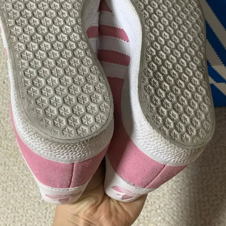 [BUNJANG] Adidas Gazelle Cloud White Pink Glow Sneakers / (W) 아디다스 가젤 클라우드 화이트 핑크 글로우