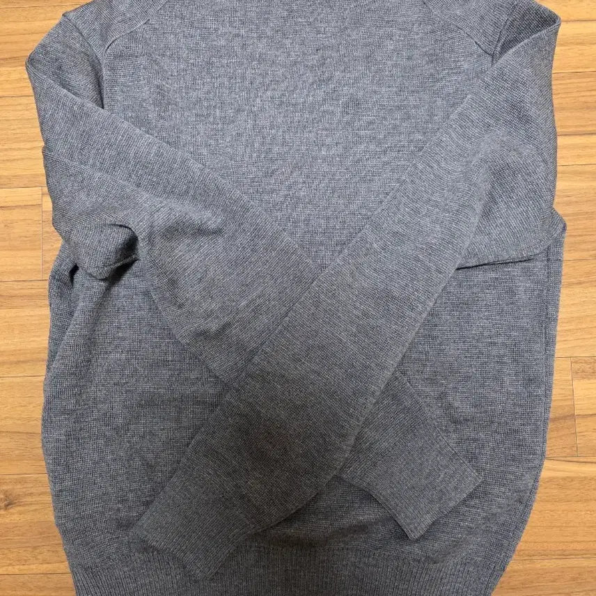 [BUNJANG] AMI Small Logo Gray Cardigan (M) / 아미 가디건 스몰로고 그레이 m사이즈