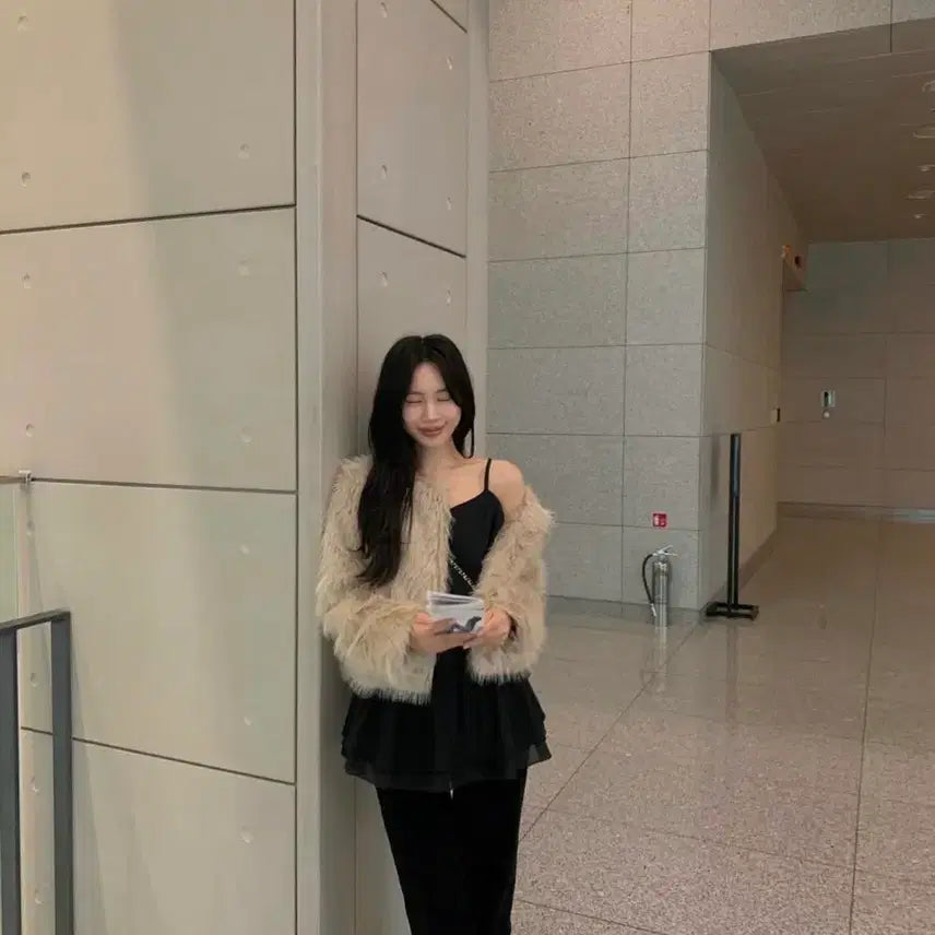 [BUNJANG] Wearest Mute Fur Jacket / Wearest 웨어레스트 mute fur jacket 퍼자켓(1회 착용)