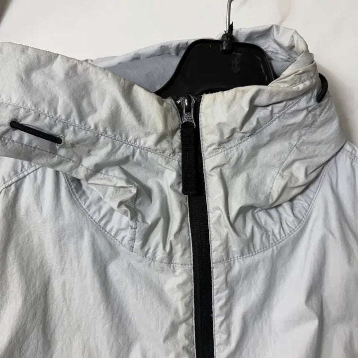 [BUNJANG] Stone Island Windbreaker Jacket Sky Blue 20ss XL / 스톤아일랜드 바람막이 자켓 스카이블루 20ss XL