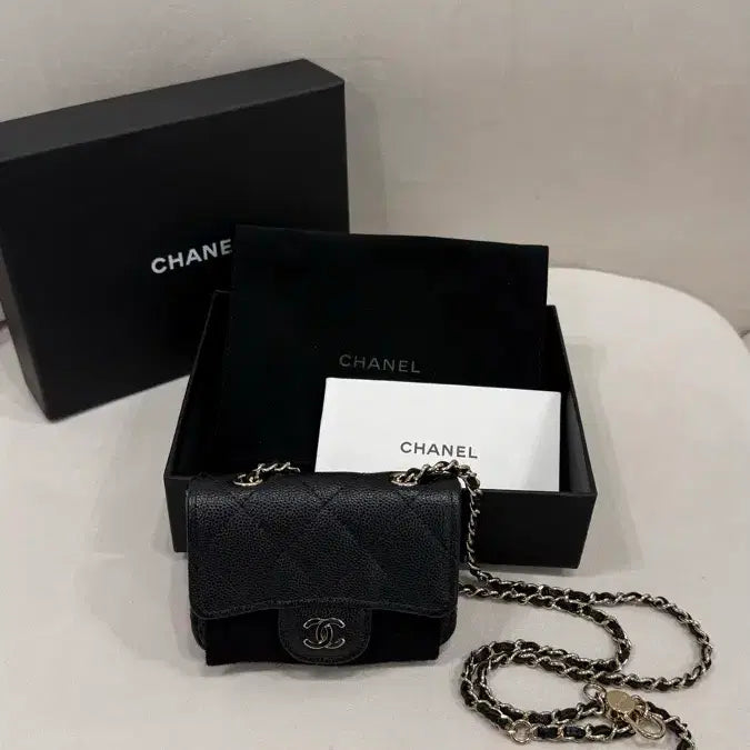 [SOLD OUT] 샤넬 클래식 캐비어 벨트백