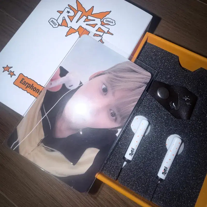 [BUNJANG] RIIZE 2nd Anniversary MD Earphones / 라이즈 2주년 엠디 이어폰 양도