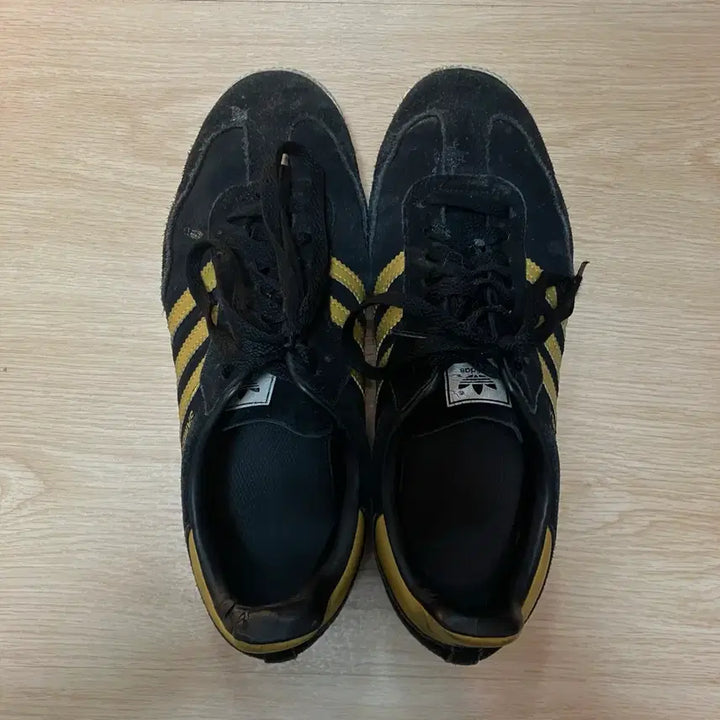 [SOLD OUT] Adidas Samba