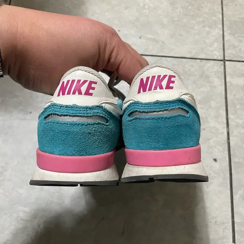 [BUNJANG] Nike Air Vortex Women's Sneakers 235 / 나이키 에어 볼텍스 여성 운동화 235