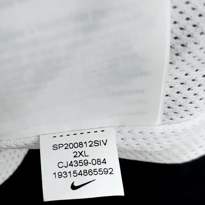 [BUNJANG] Nike Heritage Windrunner Woven Jacket (2XL) / (2XL)나이키 헤리티지 윈드러너 바람막이 우븐 자켓 110 (새상품)