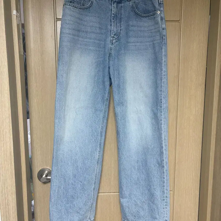 [BUNJANG] Youth 23SS Wide Denim Light Blue M Size / 유스 23ss 와이드 데님 라이트 블루 M사이즈