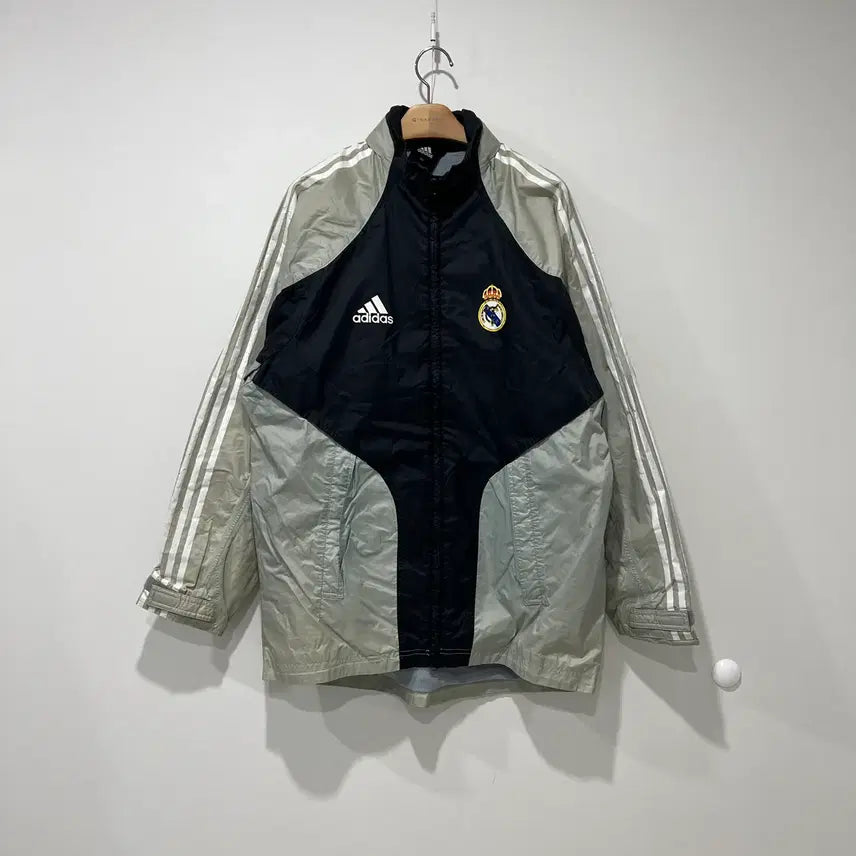 [BUNJANG] Adidas Real Madrid Windbreaker Jacket / [Adidas] 아디다스 오리지널 레알마드리드 바람막이
