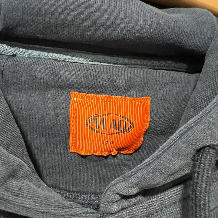 [BUNJANG] DIMITRI BLACK VALD Hoodie / [DIMITRI BLACK] 디미트리 블랙 VALD 후드티
