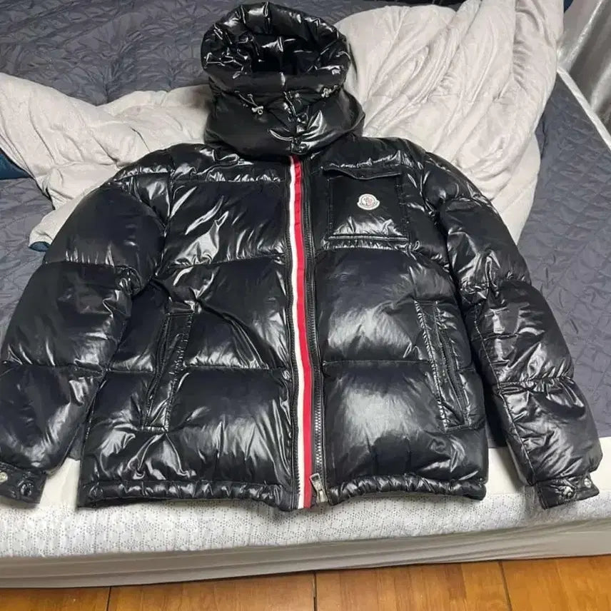 [BUNJANG] Moncler Montbeliard Padded Jacket (Size 5) / 몽클레어 몽벨리아르 패딩 5사이즈