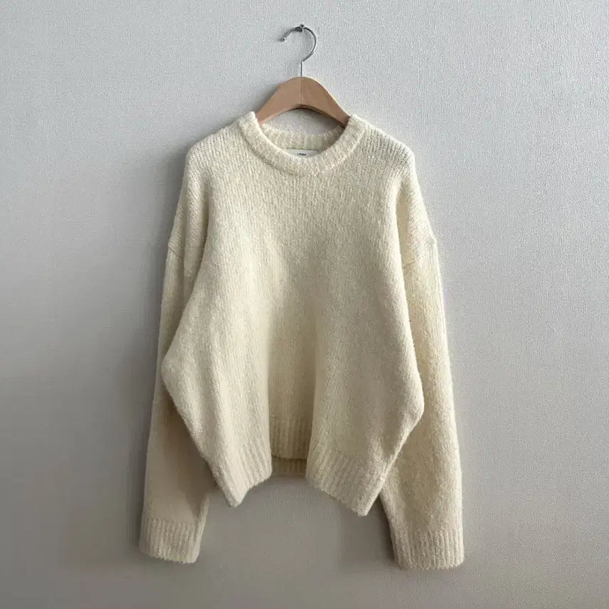 [BUNJANG] Alpaca Boucle Knit Sweater / [새상품] 알파카 부클 니트