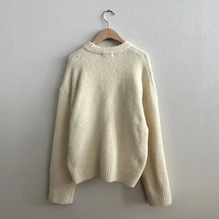 [BUNJANG] Alpaca Boucle Knit Sweater / [새상품] 알파카 부클 니트