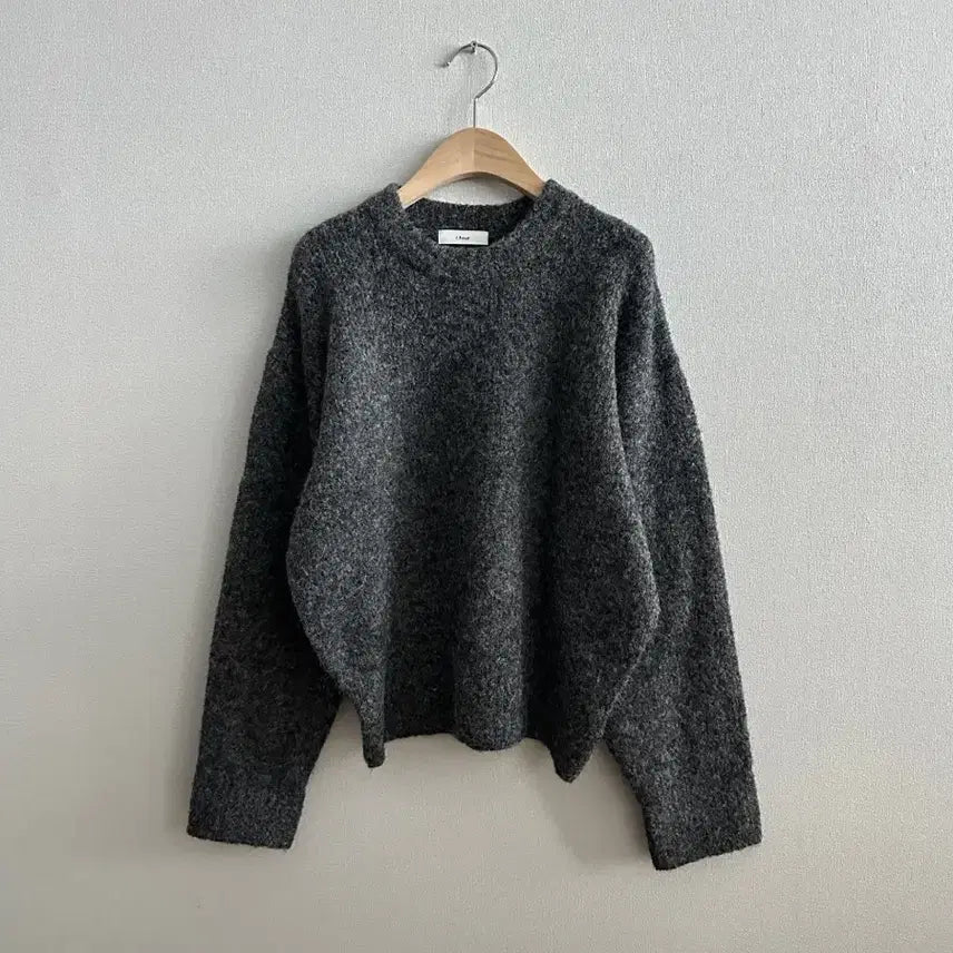 [BUNJANG] Alpaca Boucle Knit Sweater / [새상품] 알파카 부클 니트