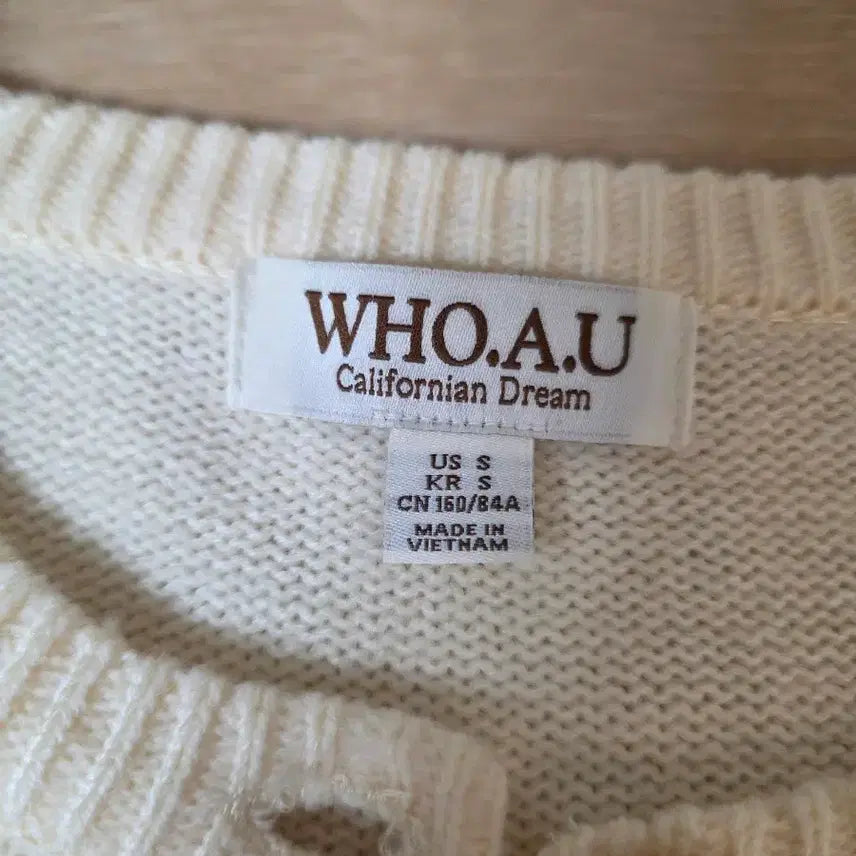 [BUNJANG] Who.A.U. Steve Cardigan / 후아유 스티브 가디건
