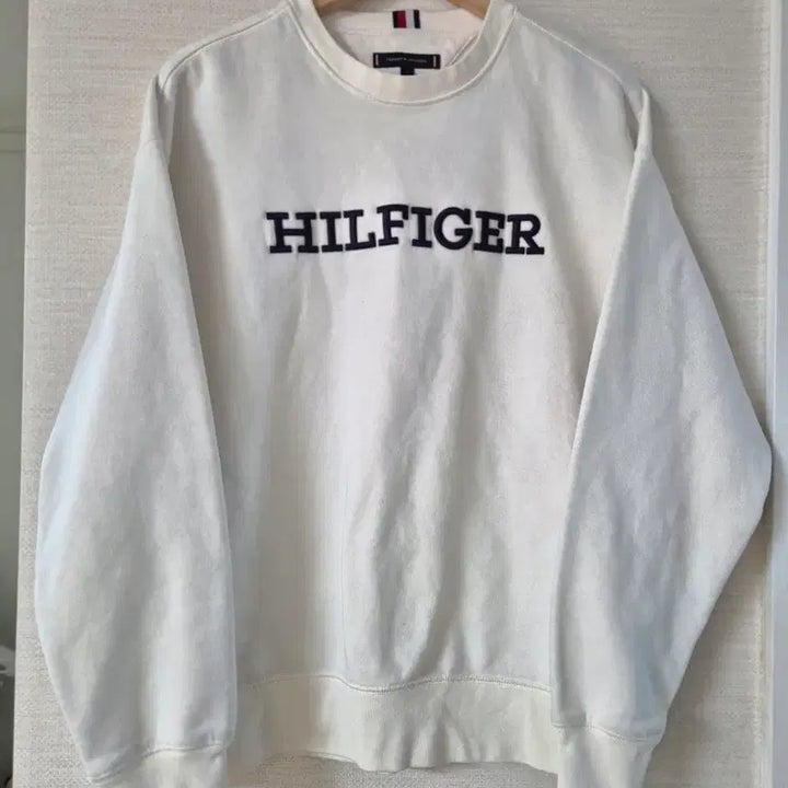[SOLD OUT] 타미힐피거 아이보리 맨투맨