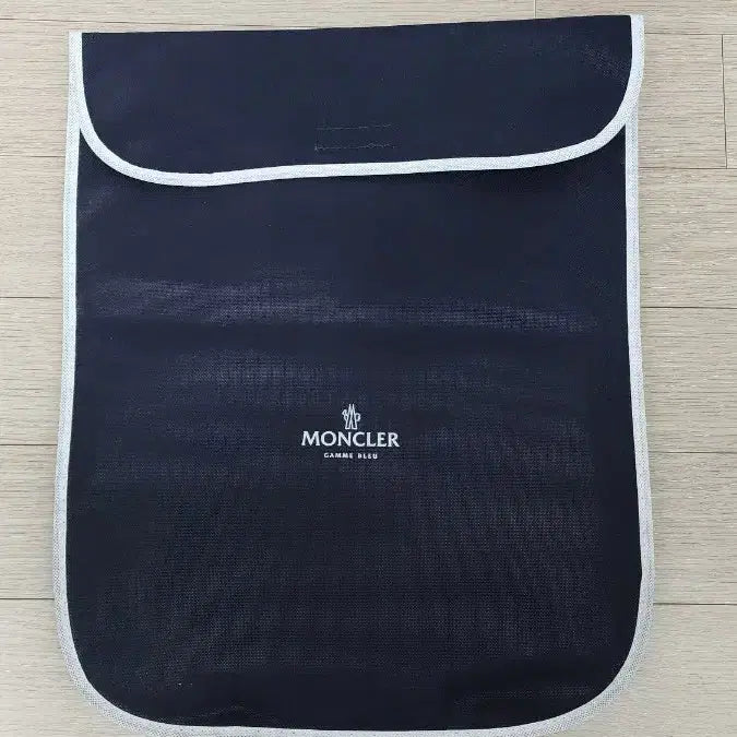 [BUNJANG] Moncler Gamma Blue Polo Shirt / 몽클레어 감마블루 폴로셔츠