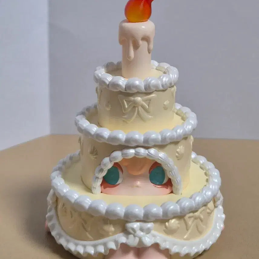 [BUNJANG] POP MART 1001moons Elephant Slide Figure / 팝마트 1001moons 코끼리 미끄럼틀을 찾아서 크림속에 숨겨진 피규어