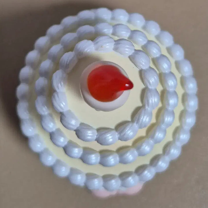 [BUNJANG] POP MART 1001moons Elephant Slide Figure / 팝마트 1001moons 코끼리 미끄럼틀을 찾아서 크림속에 숨겨진 피규어