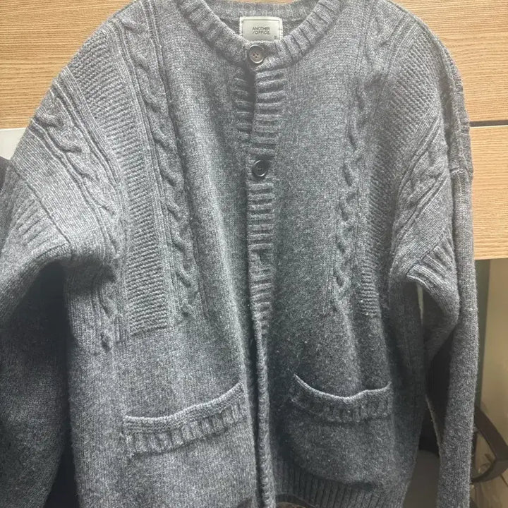 [BUNJANG] Another Office Guernsey Cardigan / (1)어나더오피스 Guernsey Cardigan 그레이