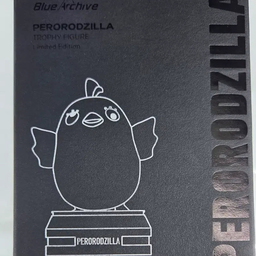 [BUNJANG] Blue Archive Perorodzilla Platinum Trophy / 블루아카이브 페로로질라 플레티넘 트로피
