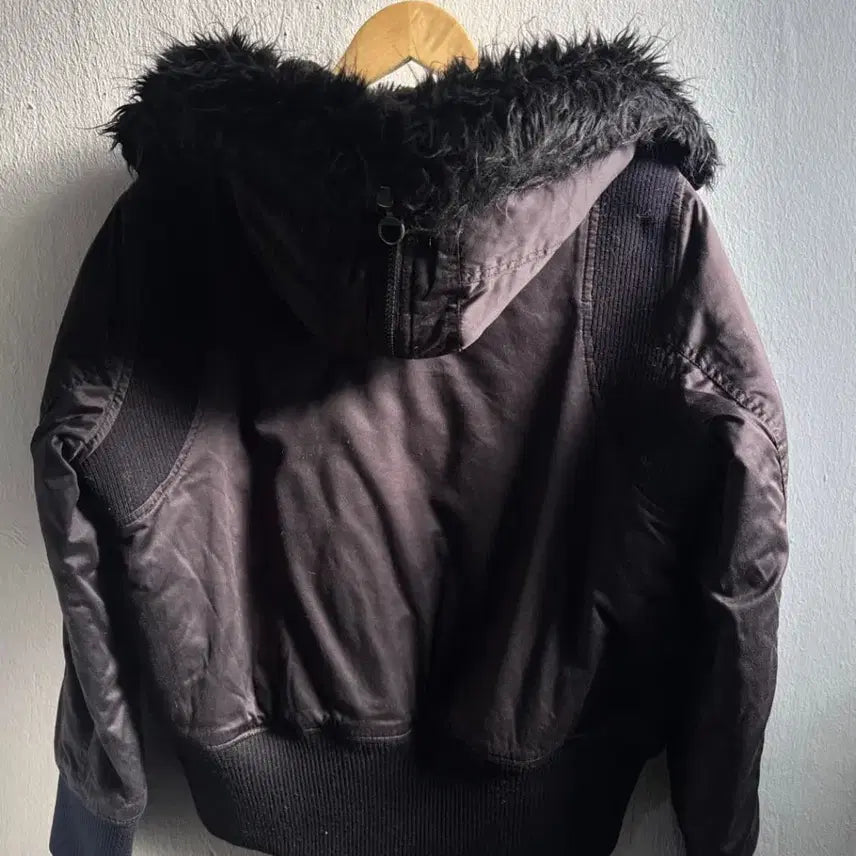 [BUNJANG] Vintage Black Fur Hooded Jacket / 빈티지 블랙 퍼 후드 자켓