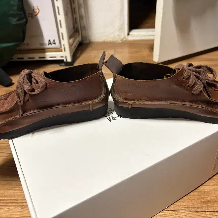 [BUNJANG] Polytelu Stitched Wallaby Shoes / 2) 폴리테루 스티치드 왈라비 판매해요.