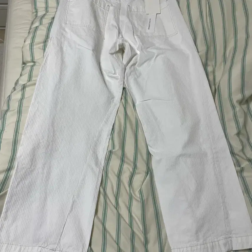 [BUNJANG] Sunflower Twist Work Trousers / 선플라워 트위스트 워크 트라우저