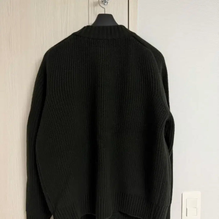 [BUNJANG] Early Birds Round Cardigan Dark Olive S / 이른 새들 라운드 카디건 다크올리브 S 새상품