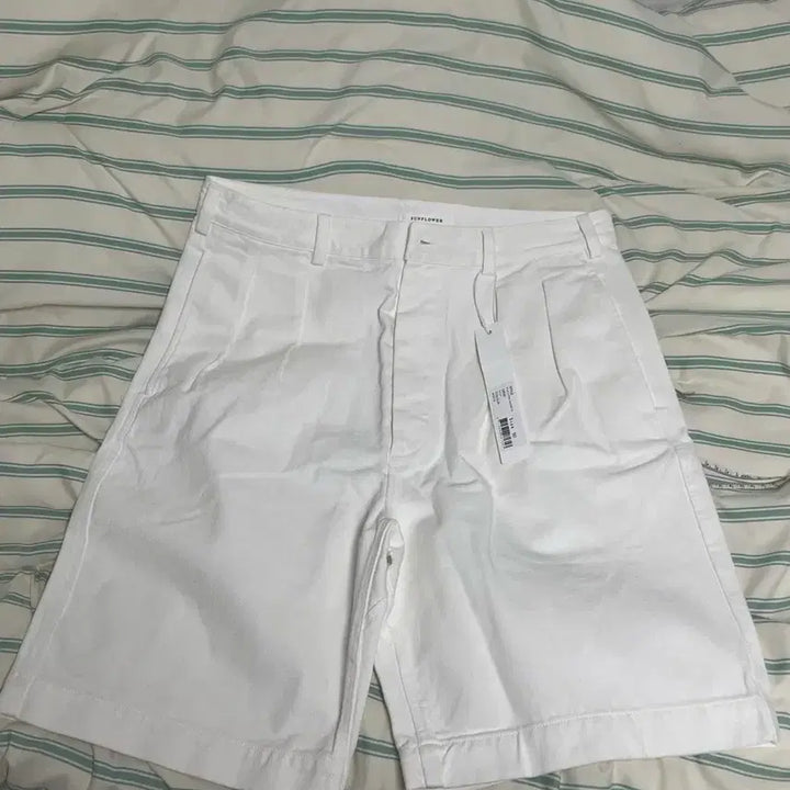 [BUNJANG] Sunflower Pleats Shorts / 선플라워 플리츠 쇼츠