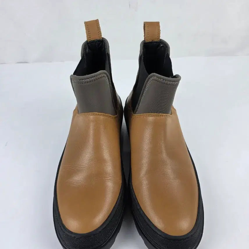 [BUNJANG] COS Chunky Sole Leather Ankle Chelsea Boots / 빈트로^^240 코스 COS 청키 솔 레더 앵클 첼시 부츠