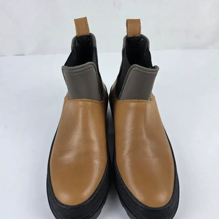 [BUNJANG] COS Chunky Sole Leather Ankle Chelsea Boots / 빈트로^^240 코스 COS 청키 솔 레더 앵클 첼시 부츠