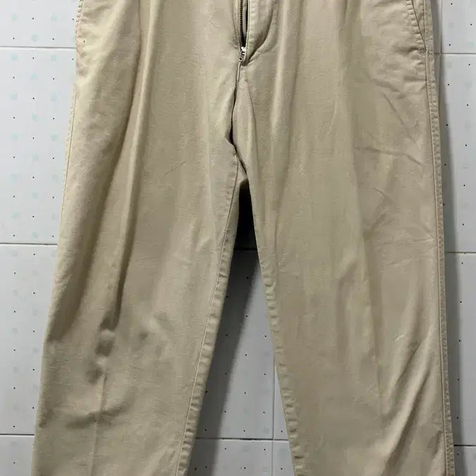 [BUNJANG] Uniqlo Chino Pants (29) - Beige / 유니클로 9부 치노팬츠 면바지(29)
