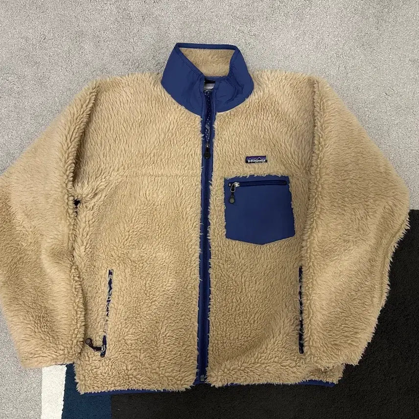 [BUNJANG] Patagonia Retro Pile Cardigan Ivory Navy Jacket / [M] 파타고니아 딥파일 민트급 레트로 카디건 아이보리 네이비 지디