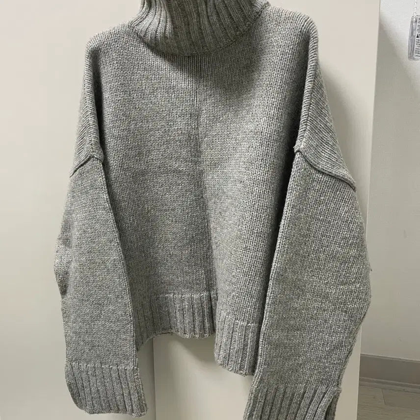 [BUNJANG] Loose Fit Turtleneck Knit Gray Sweater / 루즈핏 터틀넥 니트 그레이