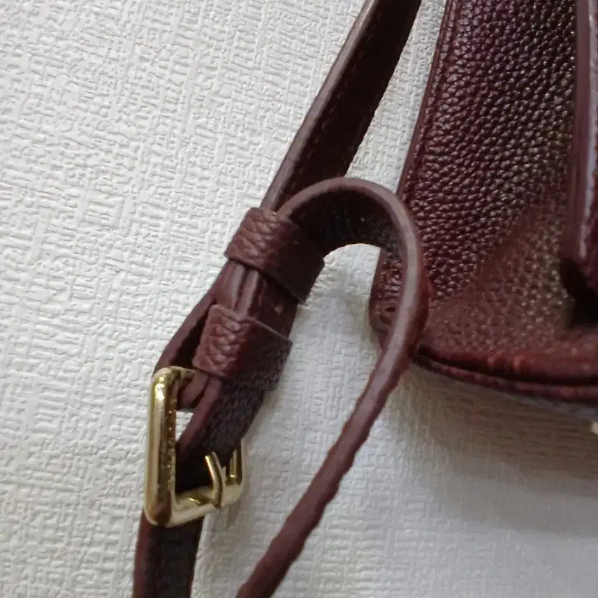 [BUNJANG] Metrocity Embossed Brown Shoulder Bag / 메트로시티 엠보 가방 브라운 숄더백