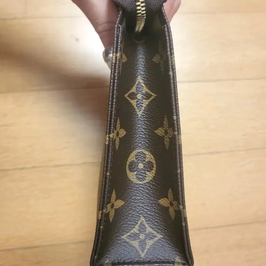 [BUNJANG] Louis Vuitton Monogram Toilet 19 Clutch Bag / 루이비통 모노그램 클러치 백