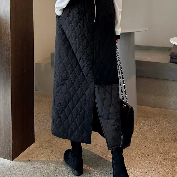 [BUNJANG] Quilted Long Skirt / 퀼팅스커트 뒷지퍼 뒷트임 롱스커트 겨울롱스커트